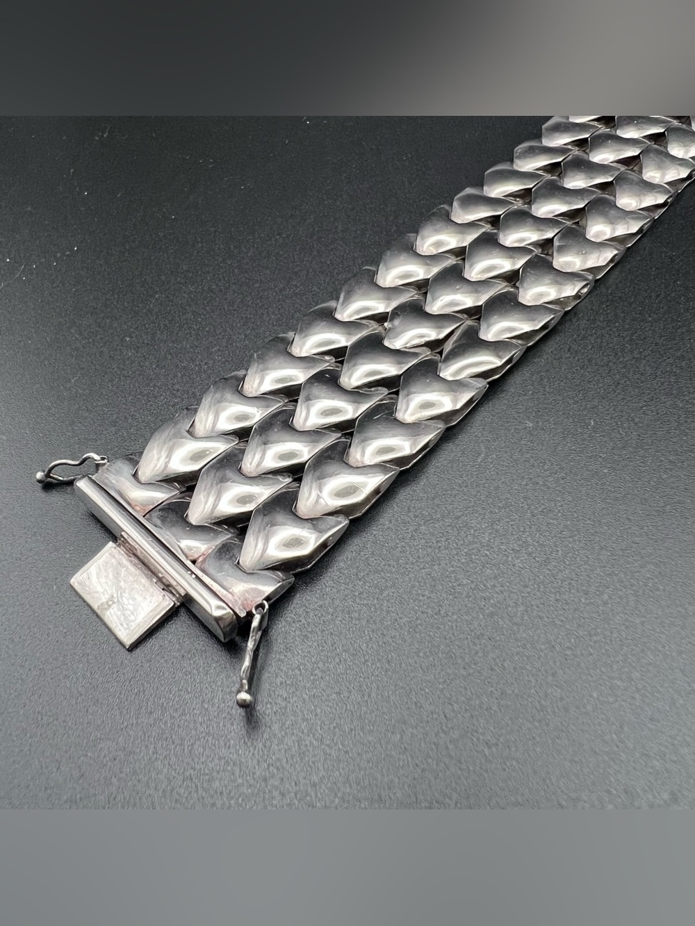 Sterling Silver Modernist Italian Wide Flex Link Bracelet - Picture 5 of 12